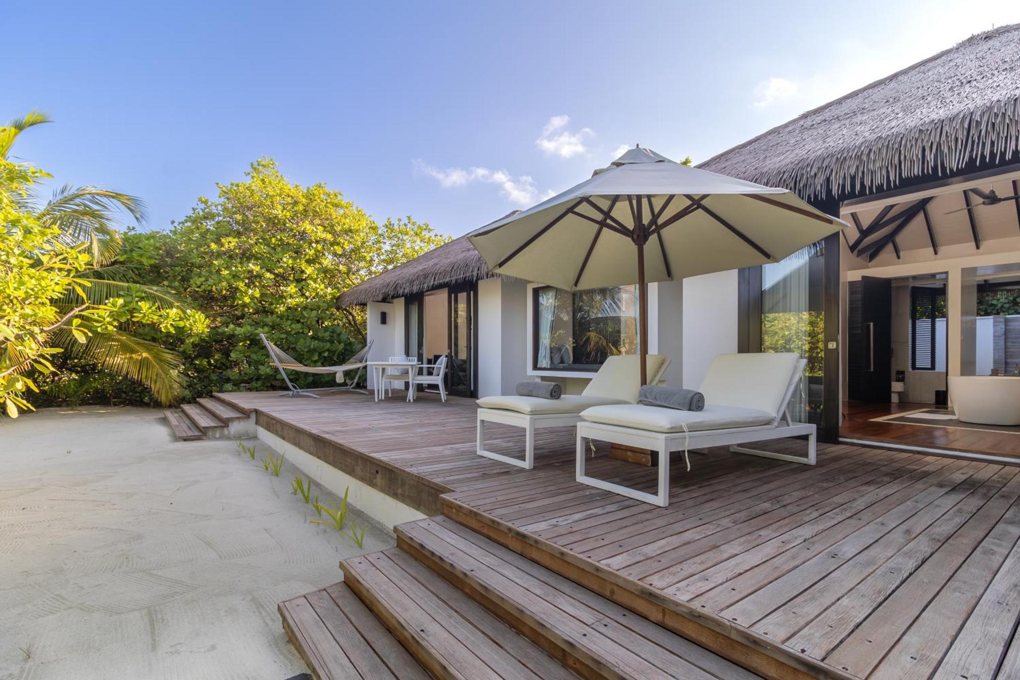 Noku Maldives, Vignette Collection By Ihg, 50 Percent Off Shared Roundtrip Seaplane Transport When You Stay 4 Nights Or More Stay Period Until 23 Dec 2025 (Adults Only) Kudafunafaru מראה חיצוני תמונה